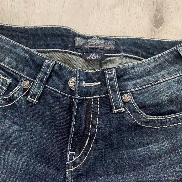 Silver Jeans Co | Aiko Bootcut Jeans Size‎ W 26/L 31 embroidered - Picture 15 of 16